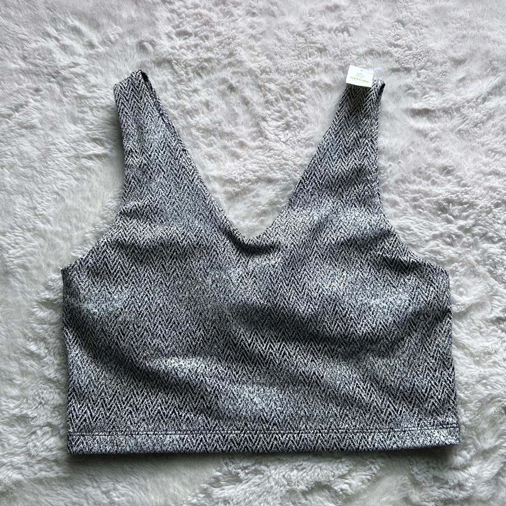 OFFLINE by Aerie Recharge Sports Bra S Black White Herringbone Chevron V-Neck